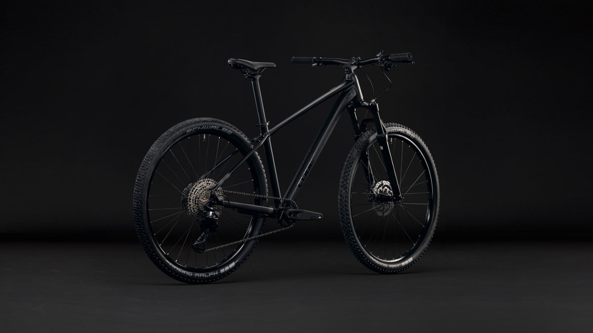 Cube Aim SLT soot´n´black (2027)