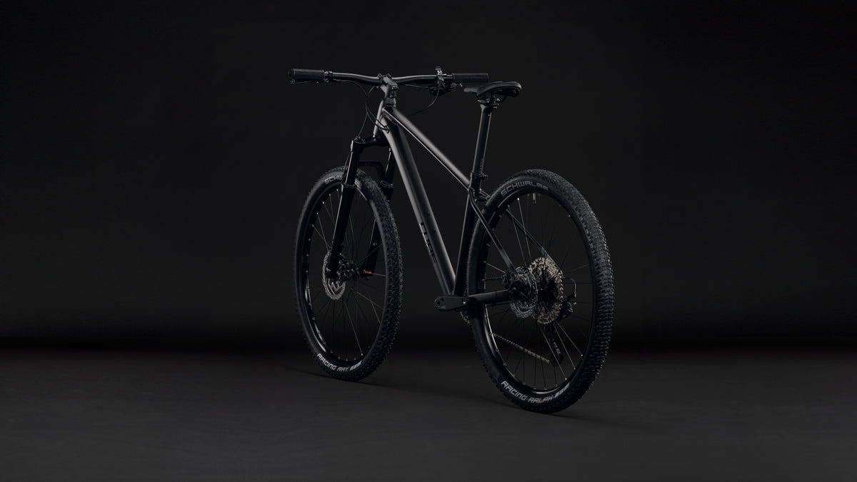 Cube Aim SLT soot´n´black (2027)