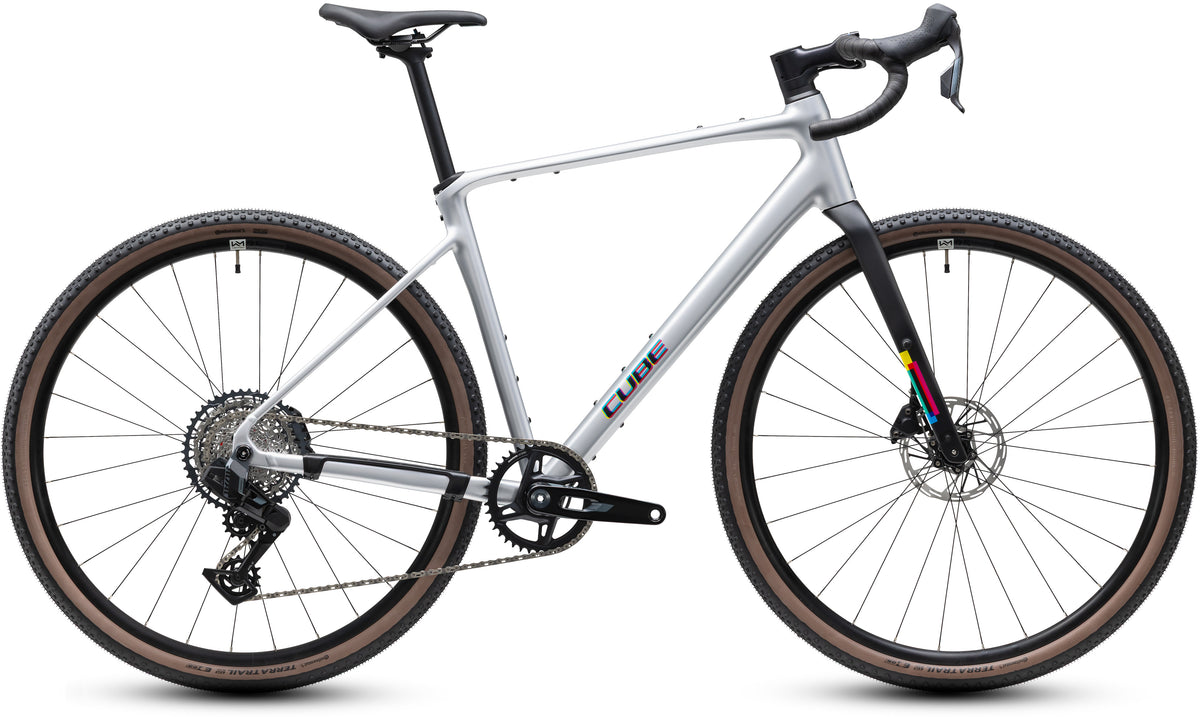 Cube Nuroad SLX spaceship´n´cmy (2027)