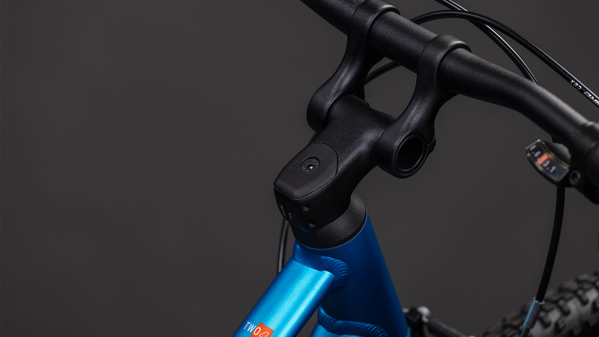 Cube Numove 240 topasblue´n´nebula (2027)