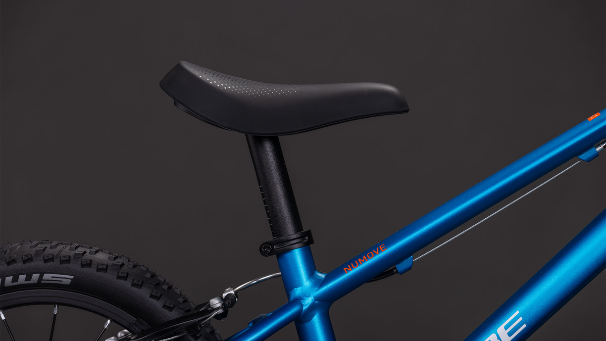 Cube Numove 140 topasblue´n´nebula (2027)