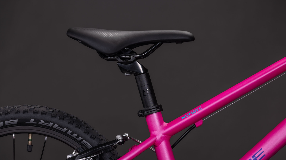 Cube Numove 160 fucsia´n´plum (2027)
