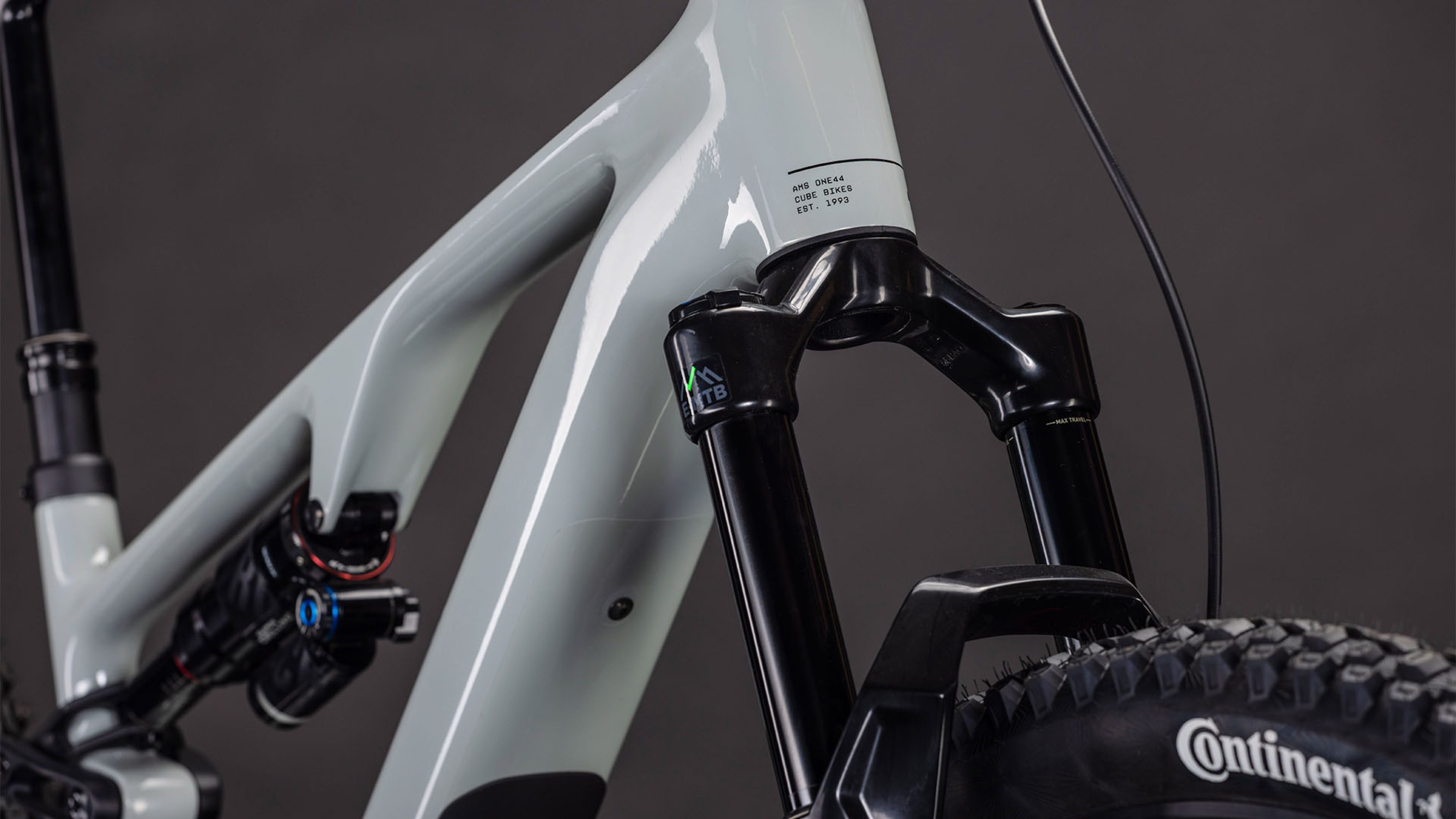 Cube AMS Hybrid ONE44 C:62 Race 400X  reedbeige´n´black (2027)